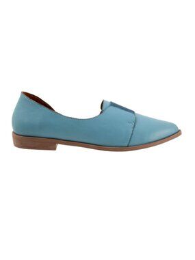 Bueno Women's Brenda d'Orsay Pointed Toe Flat - Denim